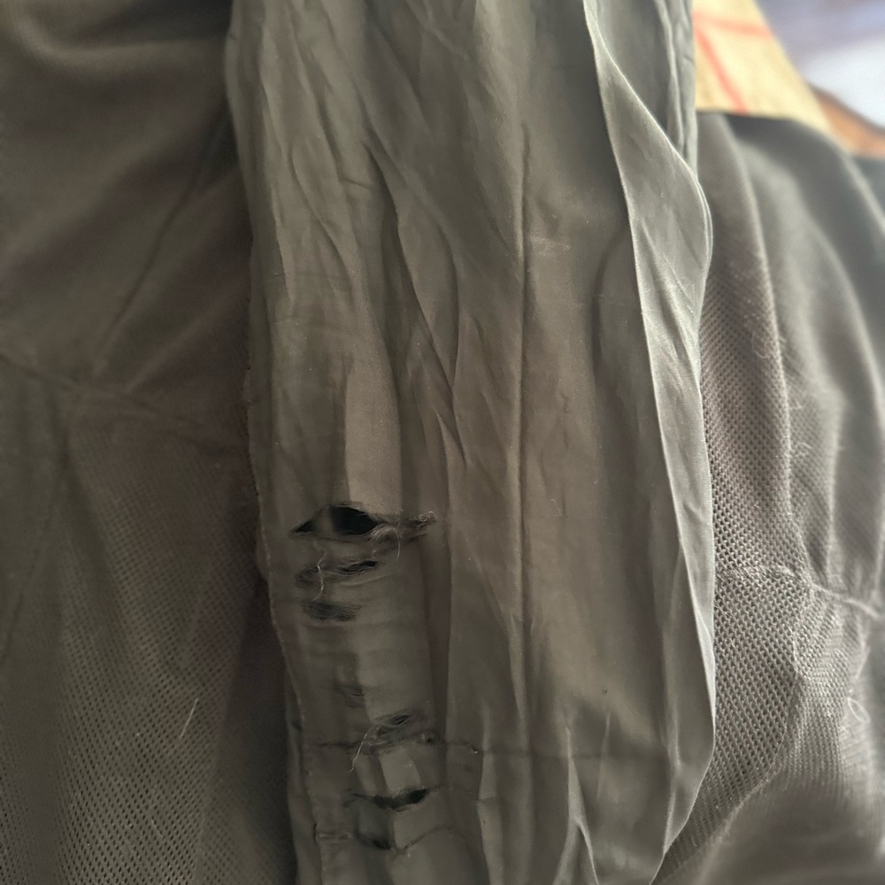 Burberry London Raincoat - Picture 8 of 8